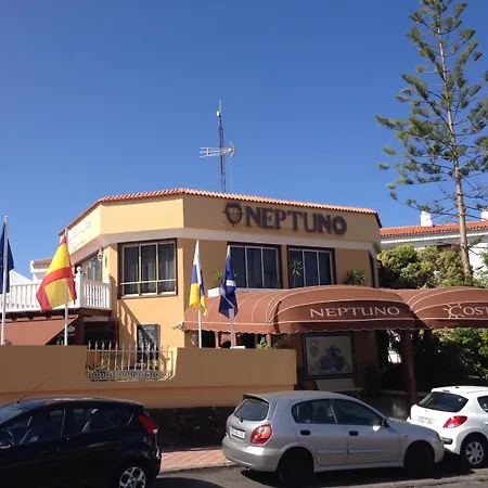 Neptuno Costadeje 公寓