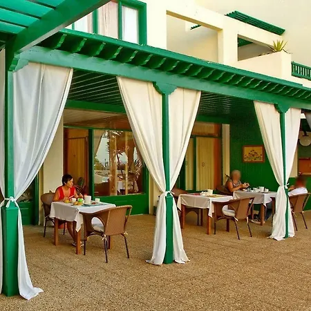 Neptuno Costadeje Apartmán 3*